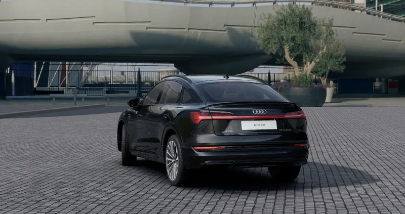 Audi e-tron cena 349900 przebieg: 4500, rok produkcji 2021 z Przemków małe 277